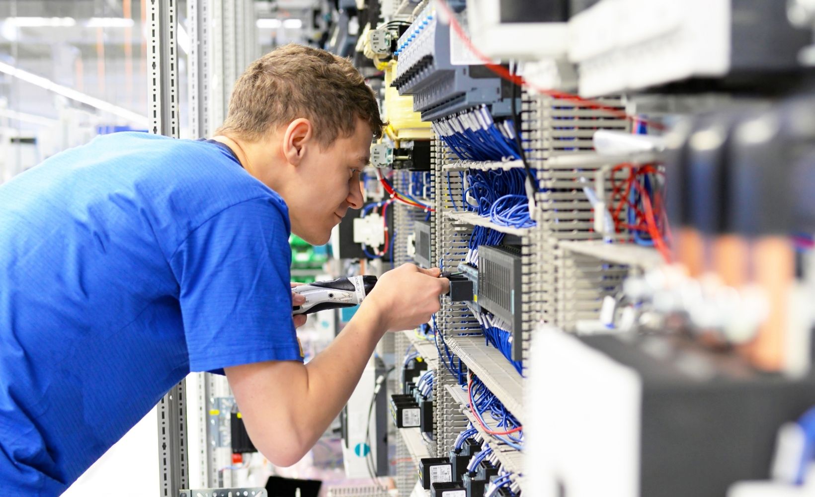 Elektronikerin für Automatisierungstechnik_Beitragsbilder_low_1